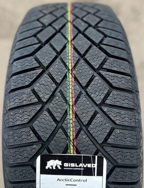 Gislaved ArcticControl 275/45R20 110T