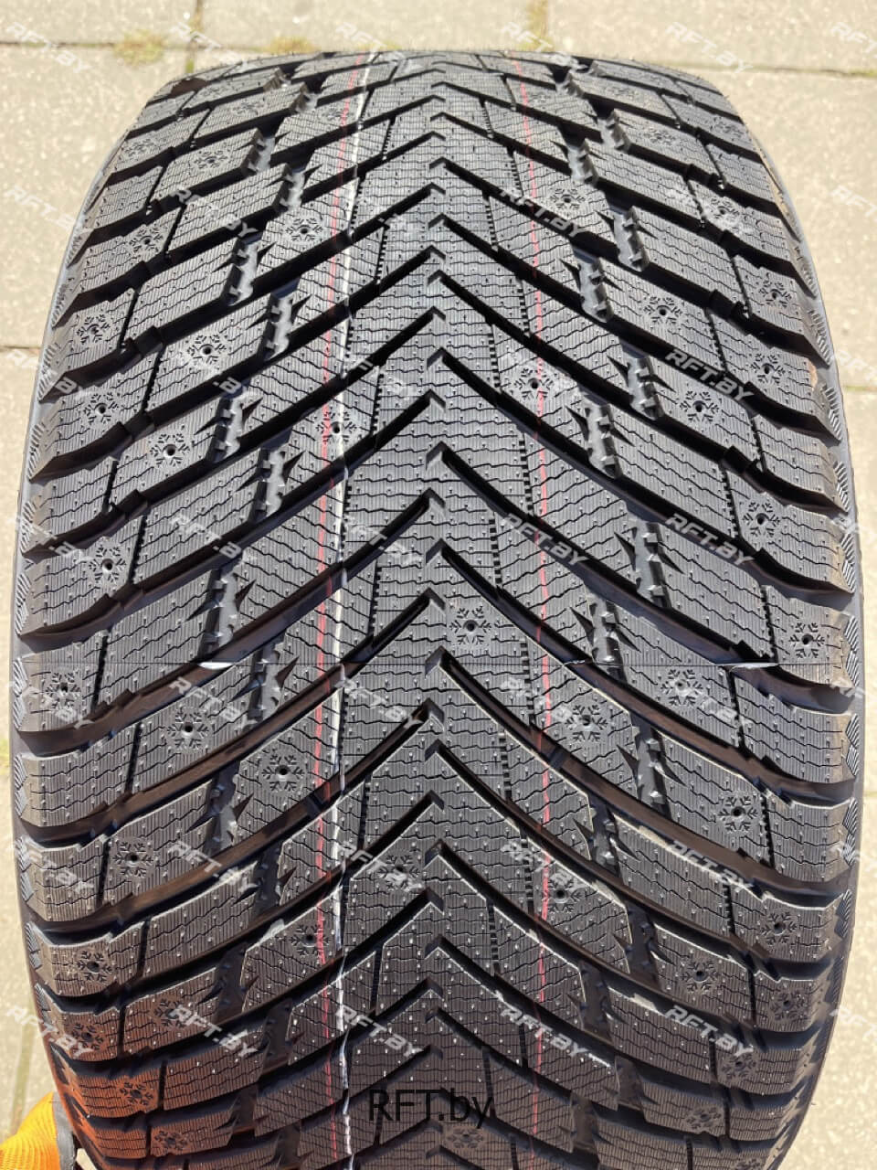 Grenlander IceDefensor Stud II 225/55R17 101H XL