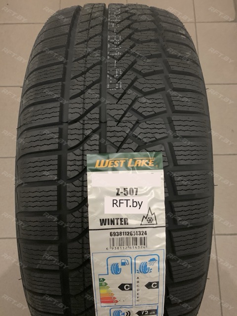 Westlake Z-507 Zuper Snow 225/45R18 95V
