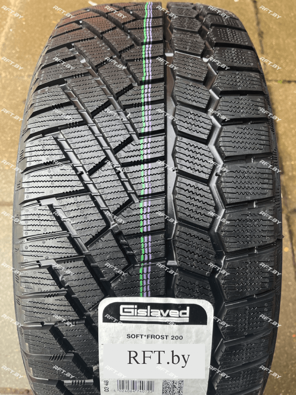 Gislaved Soft Frost 200 215/60R17 96T