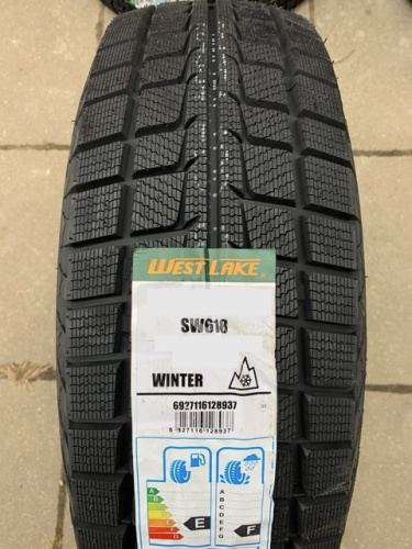 Westlake SW618 255/55R19 111H