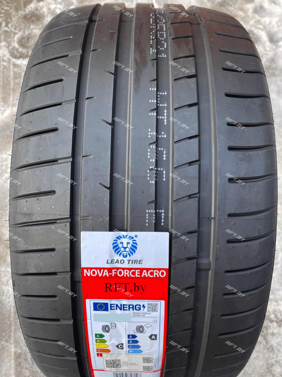 LEAO Nova-Force Acro 255/30R19 91Y