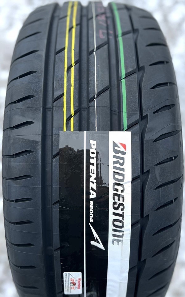 Bridgestone Potenza Adrenalin RE004 275/30R20 97W