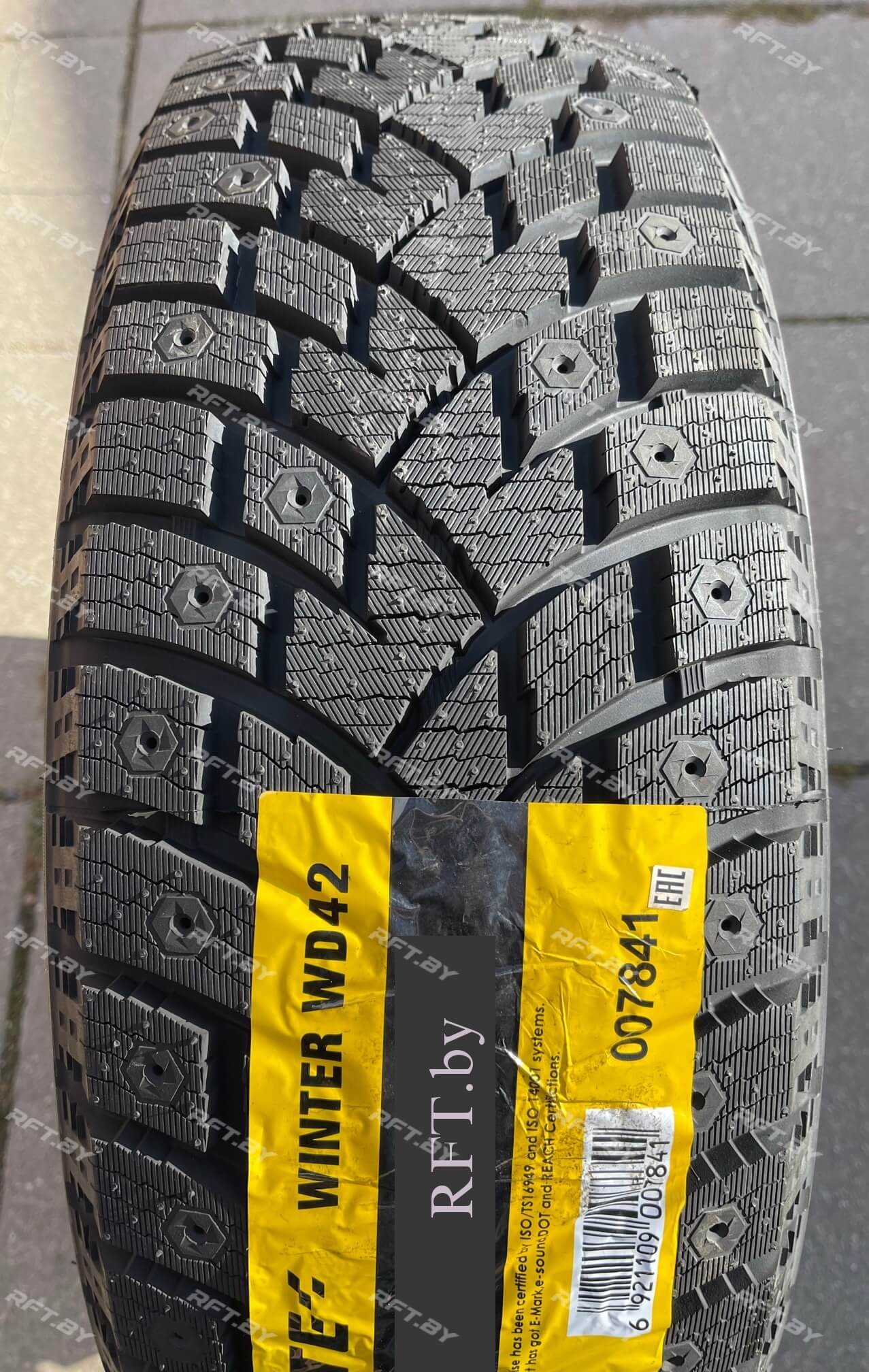 Delinte Winter WD42 265/60R18 114T