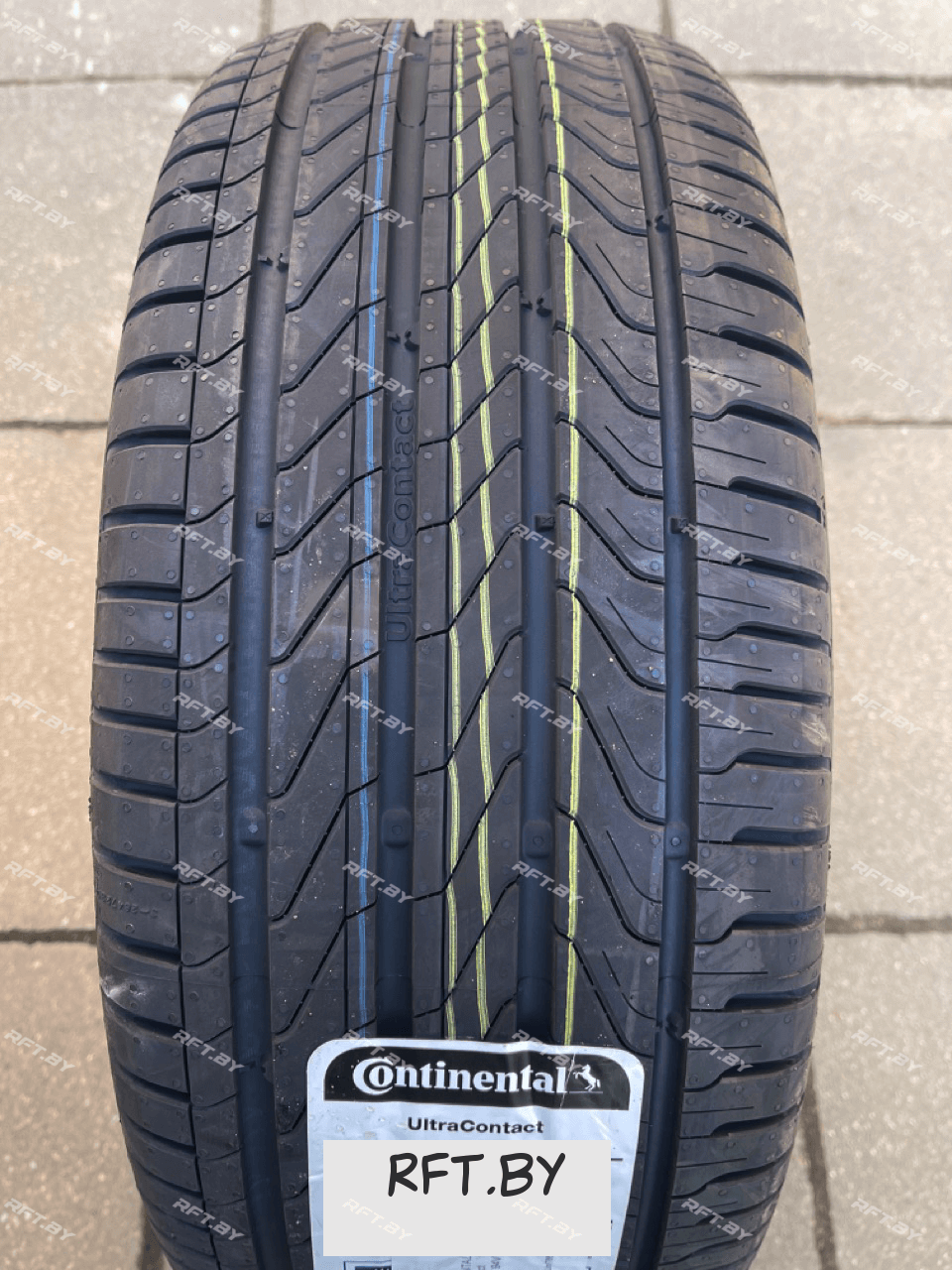 Continental UltraContact 225/60R17 99 V