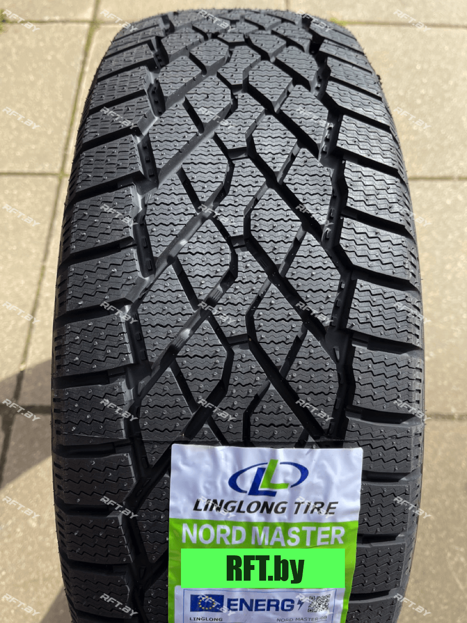 LingLong NORDMASTER 215/50R17 95T