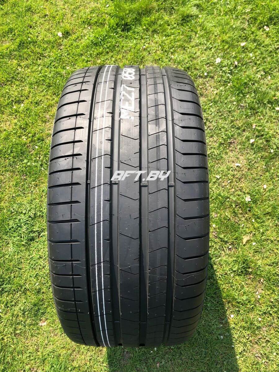 Pirelli P Zero New (Luxury saloon) 275/45R21 107Y