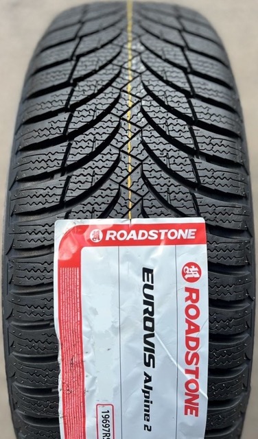 Roadstone Eurovis Alpine 2 205/60R16 92H