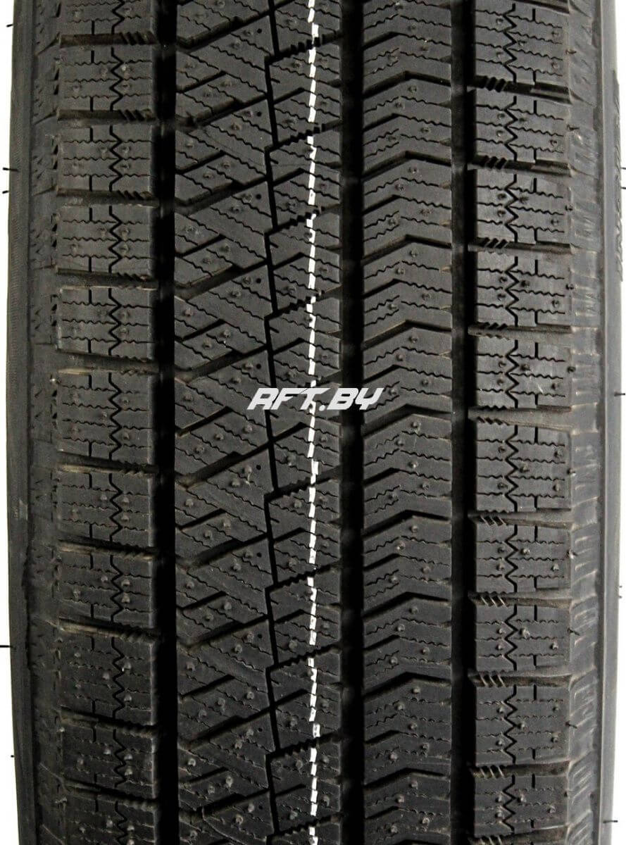 Bridgestone Blizzak Ice 225/45R18 95S