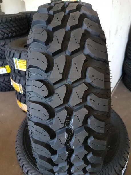 Goodride SL 366 37x12,50R17 124Q