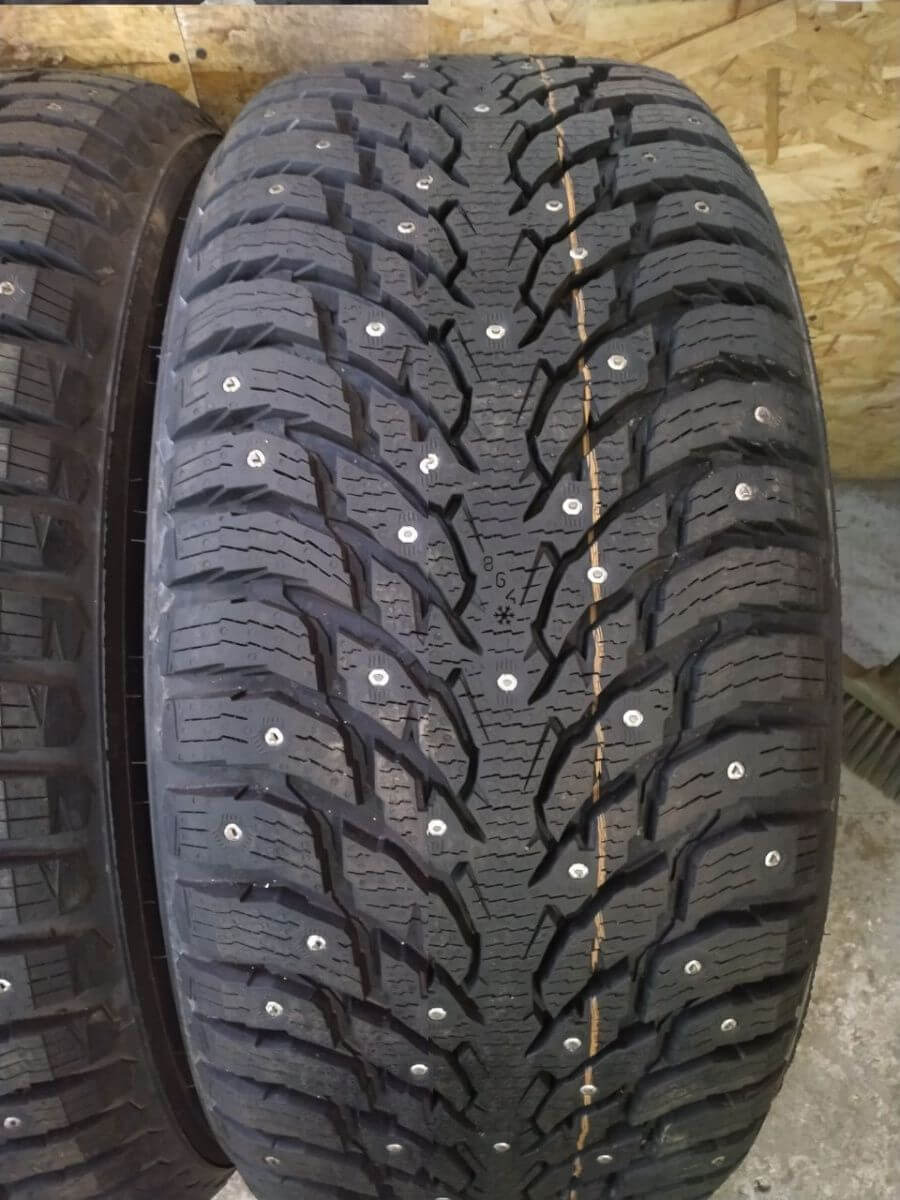 Nokian Hakkapeliitta 9 SUV 275/50R21 113T