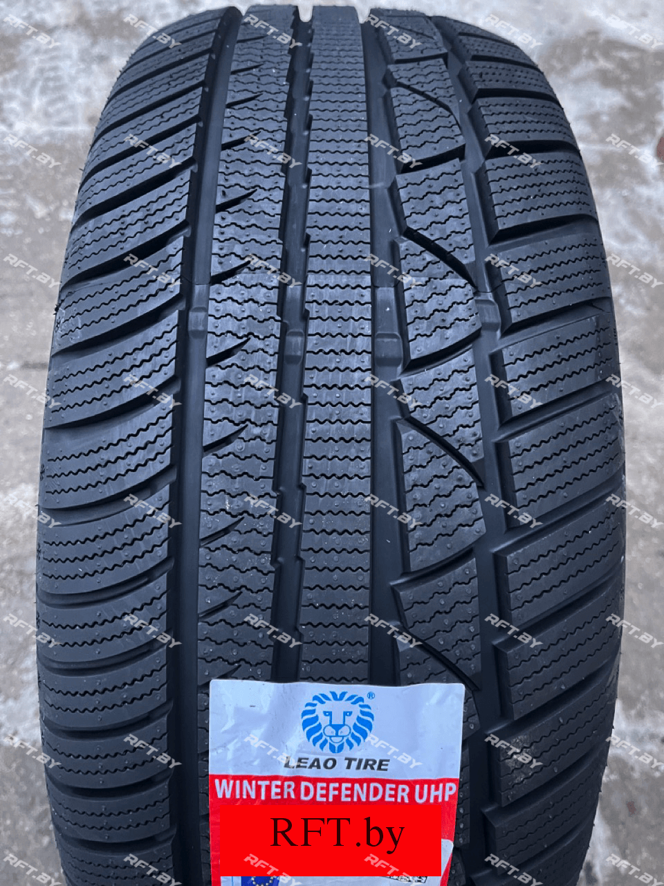 LEAO Winter Defender UHP 275/40R19 105V