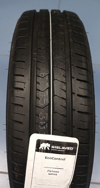 Gislaved EcoControl 215/55R17 94V