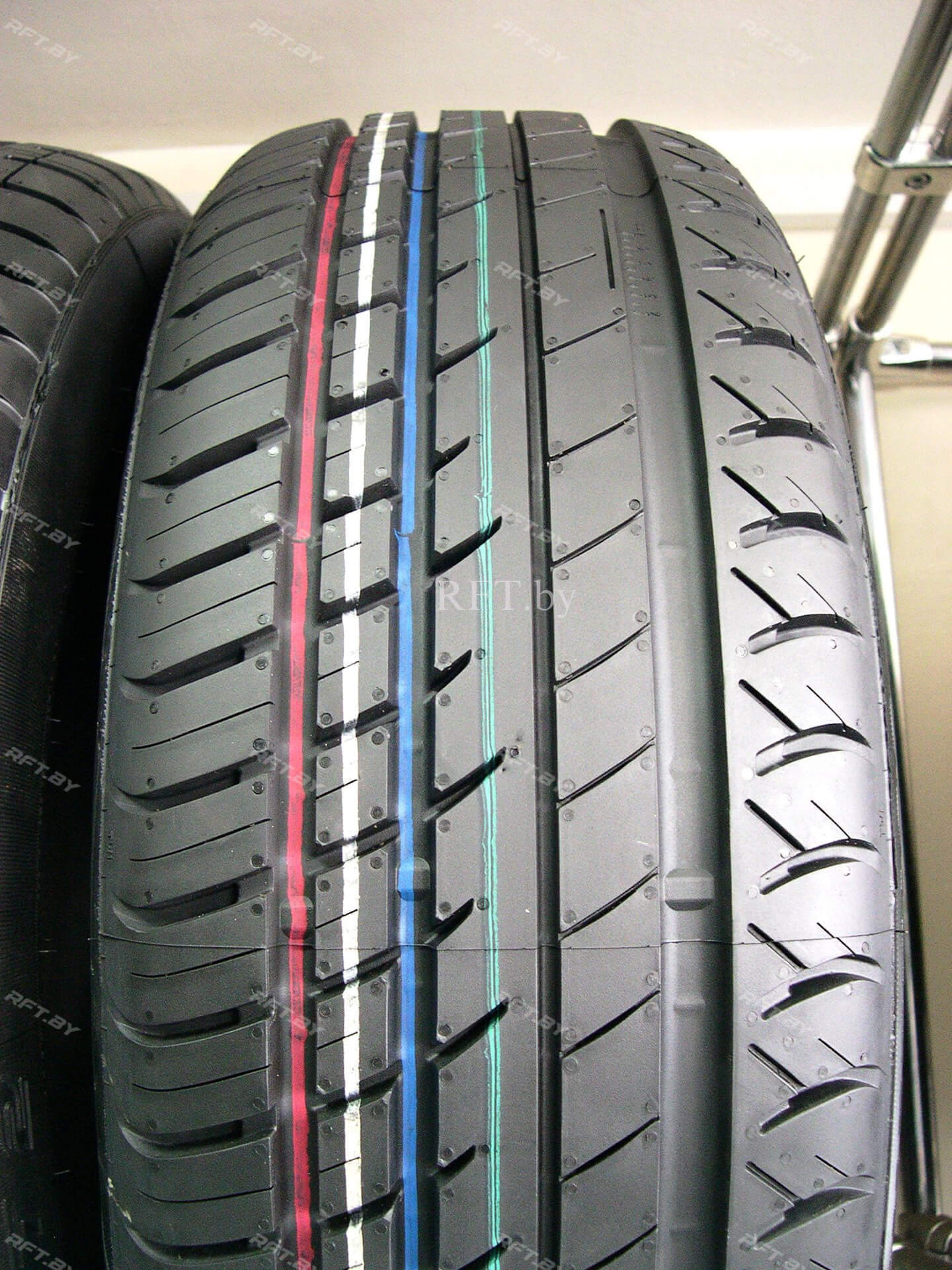 Viatti Strada Asimmetrico V-130 225/60R16 98V