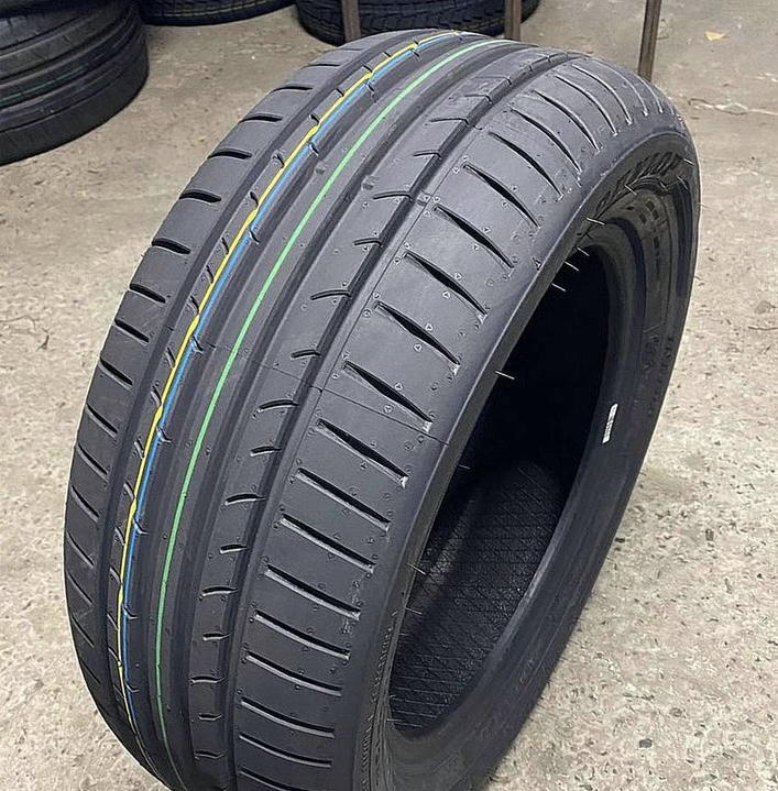 Dunlop Sport BluResponse 225/45R17 94W