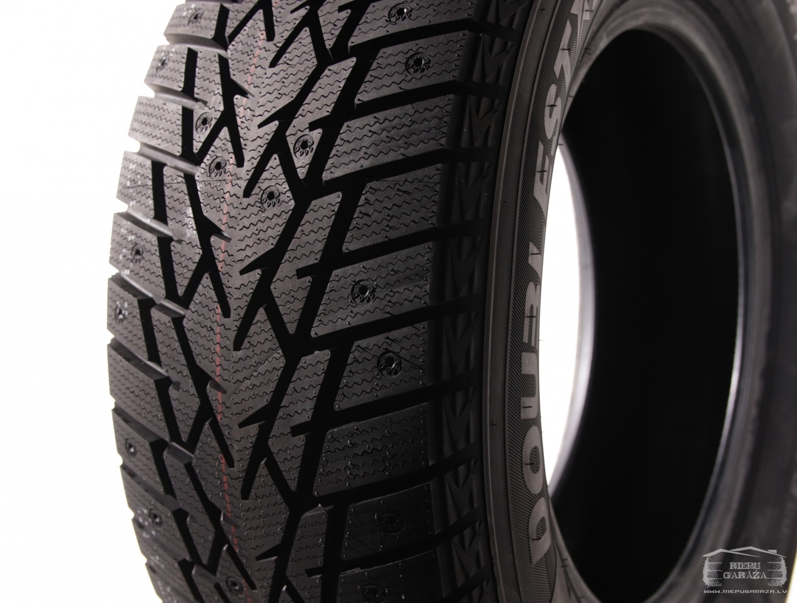 DoubleStar DW01 265/65R17 112Q