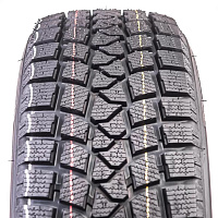 Mazzini SNOWLEOPARD LX 235/65R17 104T