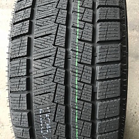 Habilead AW33 275/45R20 110H