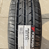 Yokohama Bluearth ES32 205/60R16 92H