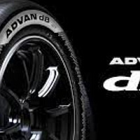 Yokohama Advan dB v553 245/45R19 102Y