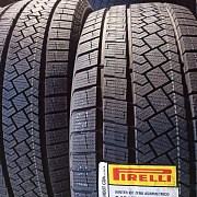 Pirelli Ice Zero Asimmetrico 235/50R20 104H