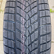 Goodyear UltraGrip Performance SUV Gen-1 245/50R19 105V
