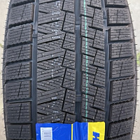 Habilead AW33 235/45R19 99H