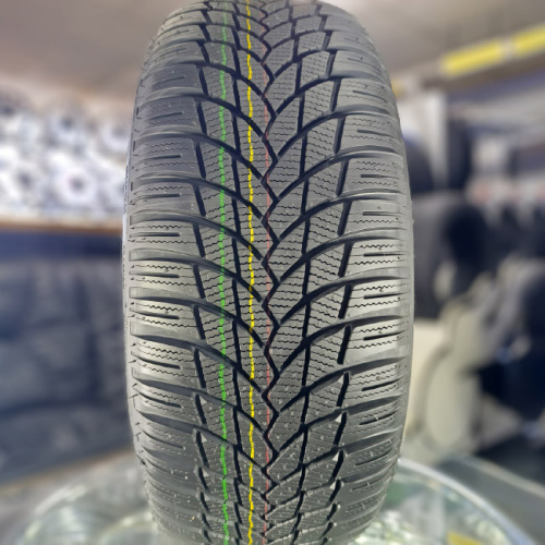 Lassa Snoways 4 + 165/65R15 81T