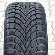 Maxxis WP6 Premitra Snow 215/45R16 90V