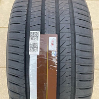 Bridgestone Alenza 001 225/60R18 104W