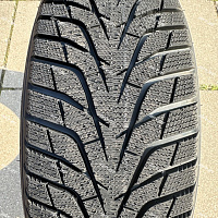 Hankook Winter i*cept IZ3 W636 205/55R16 94H