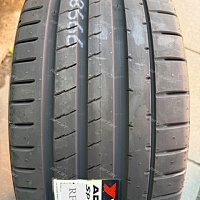 Yokohama Advan Sport V107 275/40R19 105Y