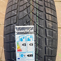 Goodyear UltraGrip Performance + SUV 225/55R19 103V