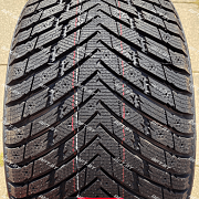 iLink WINTERVORHUT STUD II 225/40 R18 92T