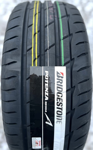 Bridgestone Potenza Adrenalin RE004 225/45R18 95W